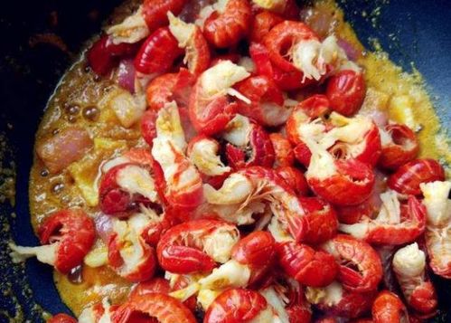 一招去腥提鮮！小龍蝦這樣做，香飄滿屋惹人饞